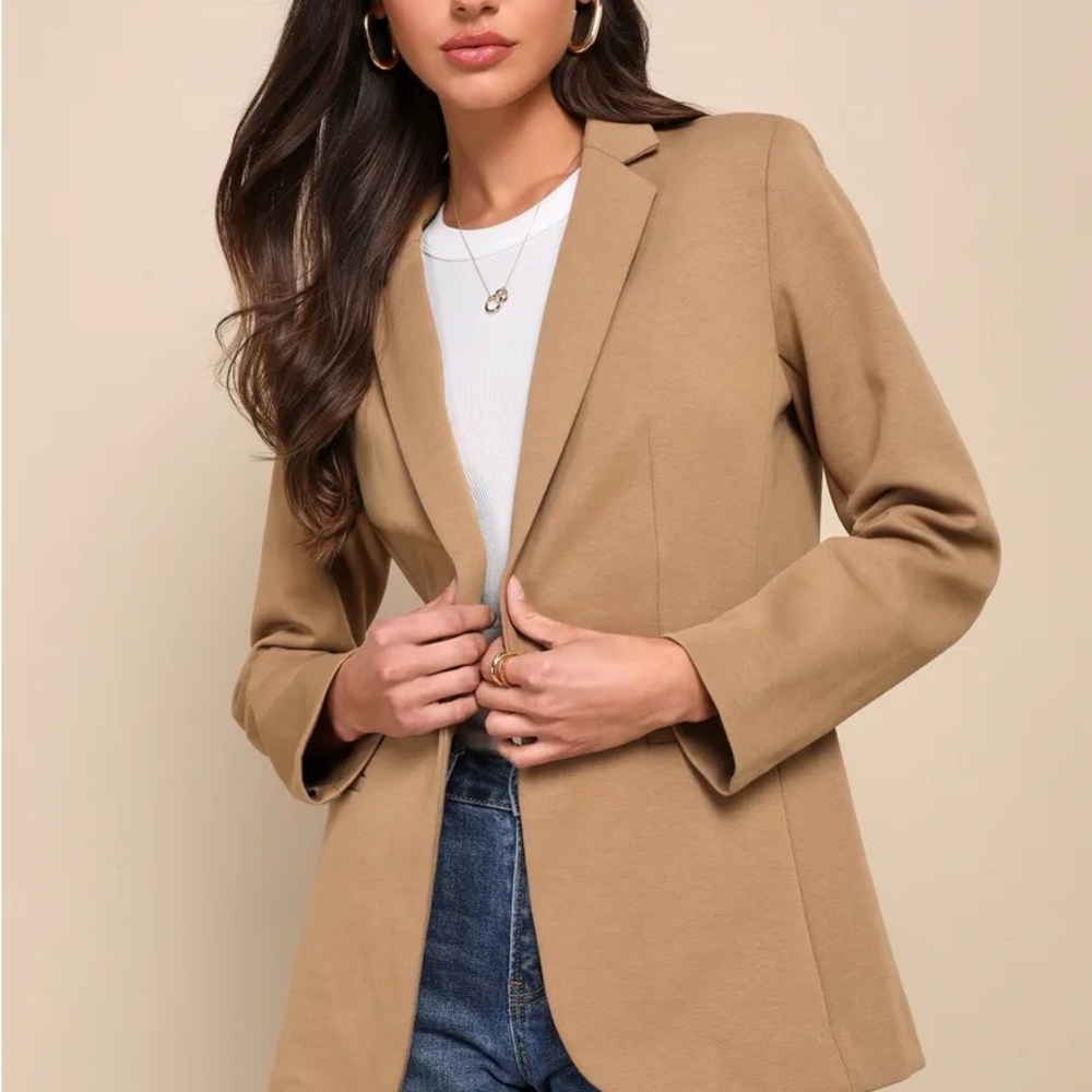 Lulu's Tan Women's Blazer